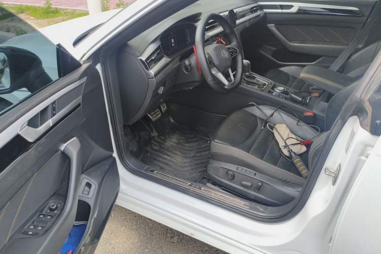 Used Volkswagen FAW-Volkswagen CC 2023 380TSI Striking Edition Driver Seat