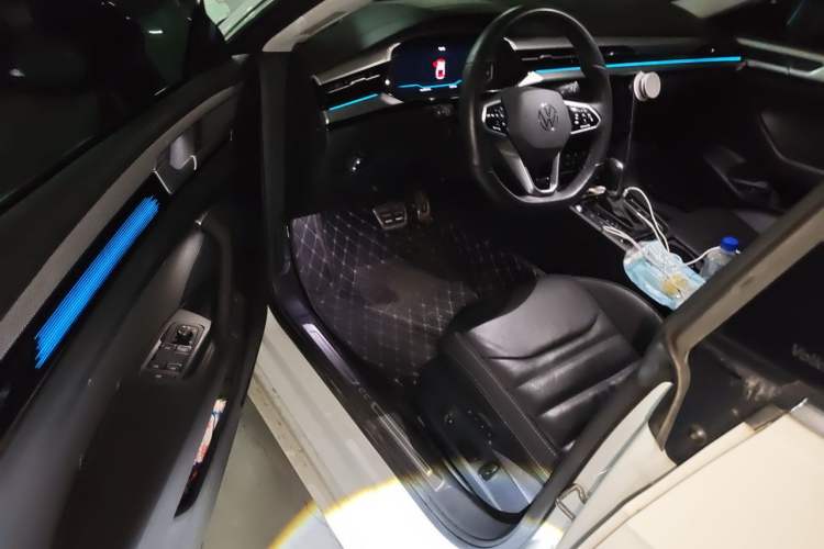 Used Volkswagen FAW-Volkswagen CC 2023 380TSI Striking Edition Driver Seat