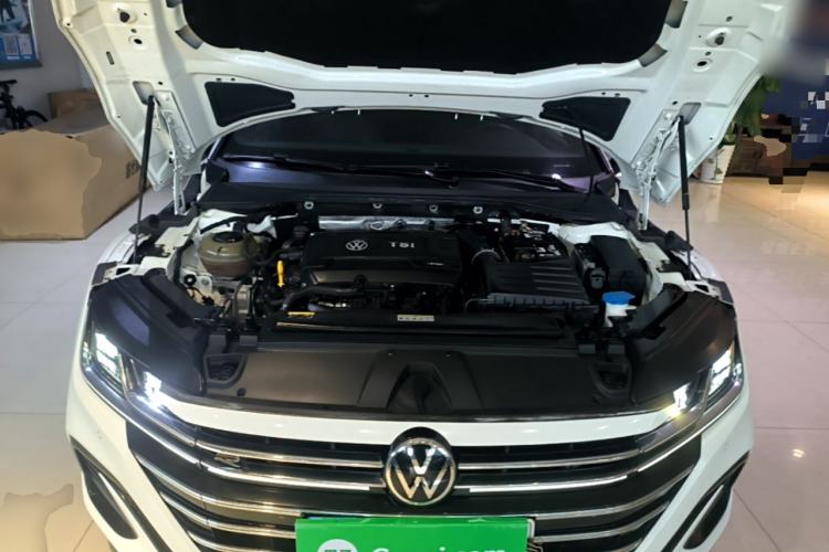 Used Volkswagen FAW-Volkswagen CC 2023 380TSI Striking Edition Engine Bay