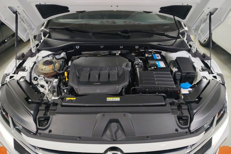Used Volkswagen FAW-Volkswagen CC 2023 330TSI Ignite Edition Engine Bay