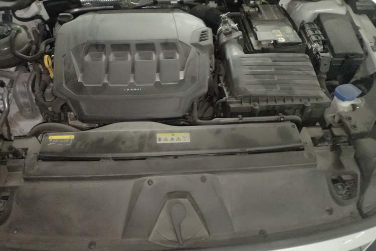 Used Volkswagen FAW-Volkswagen CC 2023 Adventure Vehicle 330TSI Hunter Vision Edition Engine Bay