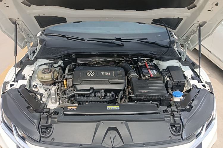 Used Volkswagen FAW-Volkswagen CC 2023 380TSI Striking Edition Engine Bay