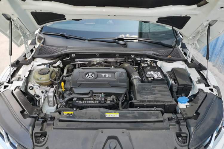 Used Volkswagen FAW-Volkswagen CC 2023 380TSI Glorious Edition Engine Bay