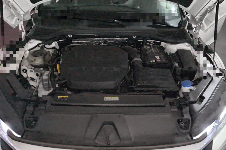 Used Volkswagen FAW-Volkswagen CC 2023 Hunting Vehicle 380TSI Hunter's Heart Edition Engine Bay