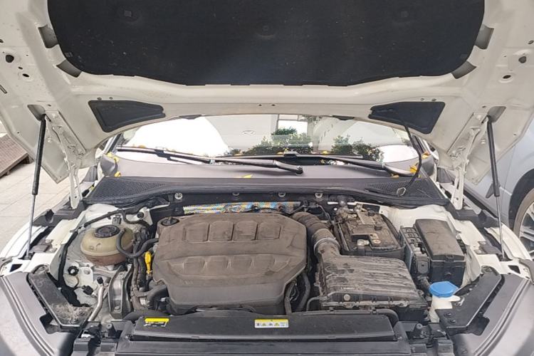 Used Volkswagen FAW-Volkswagen CC 2023 380TSI Striking Edition Engine Bay
