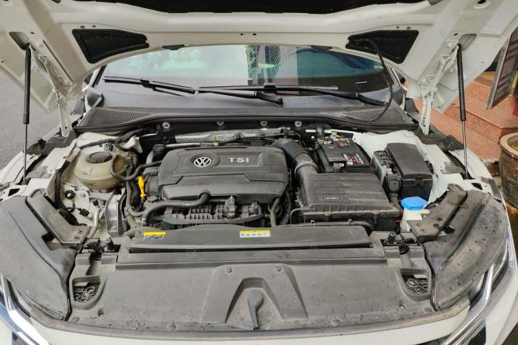 Used Volkswagen FAW-Volkswagen CC 2023 380TSI Glorious Edition Engine Bay