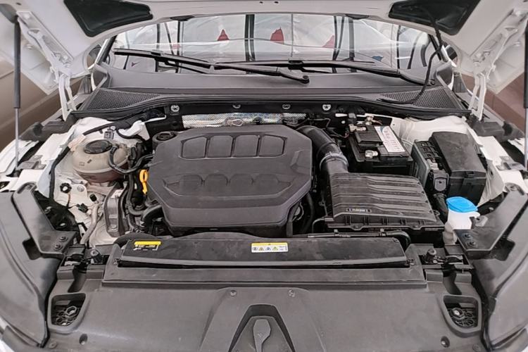 Used Volkswagen FAW-Volkswagen CC 2023 380TSI Striking Edition Engine Bay