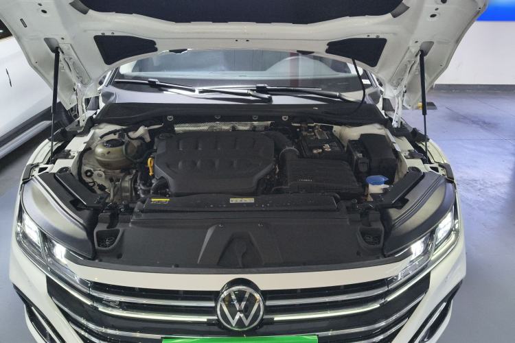 Used Volkswagen FAW-Volkswagen CC 2023 380TSI Striking Edition Engine Bay