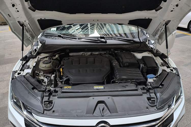 Used Volkswagen FAW-Volkswagen CC 2023 380TSI Striking Edition Engine Bay