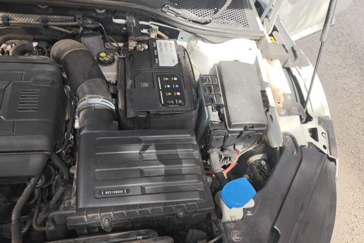 Used Volkswagen FAW-Volkswagen CC 2023 380TSI Striking Edition Engine Bay Left