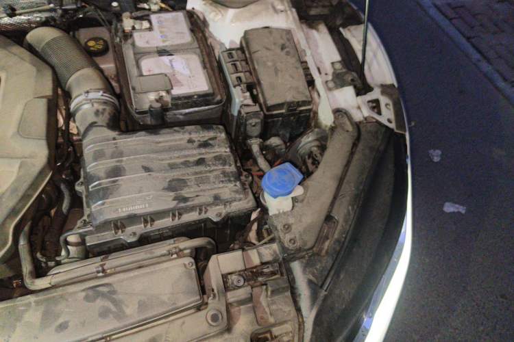 Used Volkswagen FAW-Volkswagen CC 2023 380TSI Striking Edition Engine Bay Left