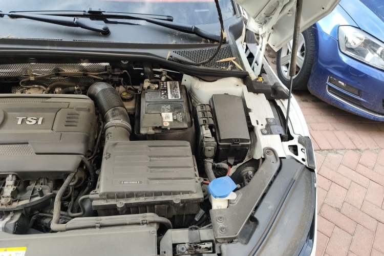 Used Volkswagen FAW-Volkswagen CC 2023 380TSI Striking Edition Engine Bay Left