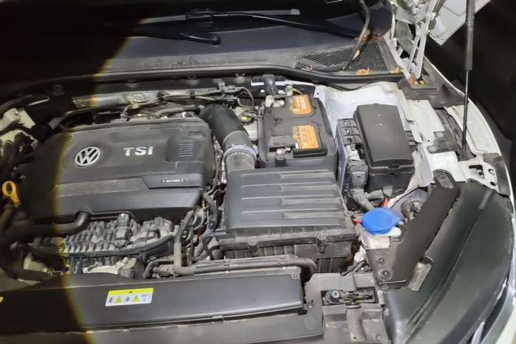 Used Volkswagen FAW-Volkswagen CC 2023 380TSI Striking Edition Engine Bay Left