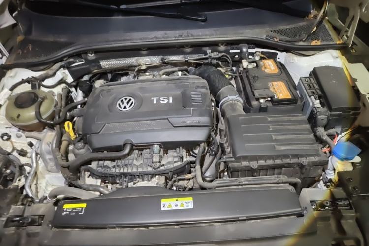 Used Volkswagen FAW-Volkswagen CC 2023 380TSI Striking Edition Engine Bay