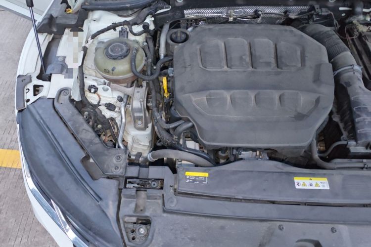 Used Volkswagen FAW-Volkswagen CC 2023 380TSI Striking Edition Engine Bay Right