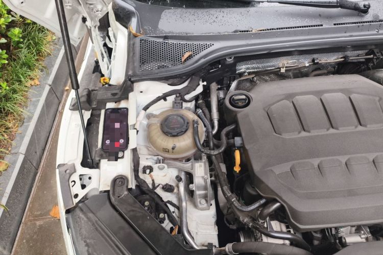 Used Volkswagen FAW-Volkswagen CC 2023 380TSI Striking Edition Engine Bay Right