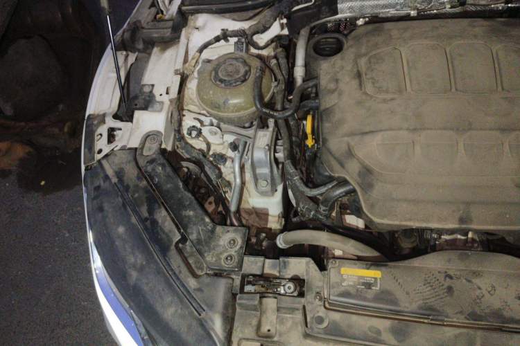 Used Volkswagen FAW-Volkswagen CC 2023 380TSI Striking Edition Engine Bay Right