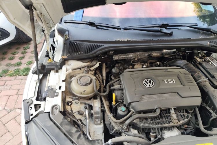 Used Volkswagen FAW-Volkswagen CC 2023 380TSI Striking Edition Engine Bay Right