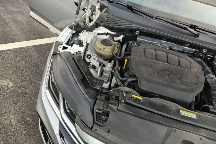 Used Volkswagen FAW-Volkswagen CC 2023 380TSI Striking Edition Engine Bay Right