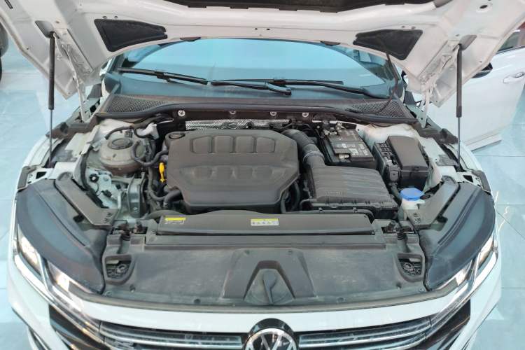 Used Volkswagen FAW-Volkswagen CC 2023 380TSI Striking Edition Engine Bay