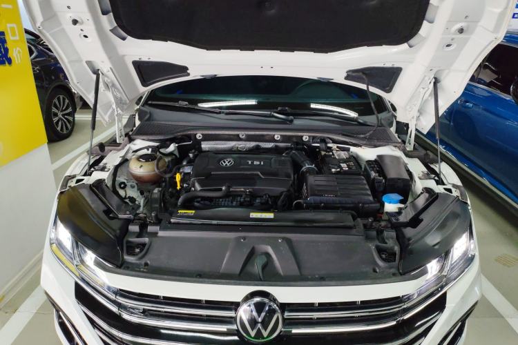 Used Volkswagen FAW-Volkswagen CC 2023 380TSI Striking Edition Engine Bay
