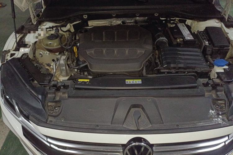 Used Volkswagen FAW-Volkswagen CC 2023 380TSI Striking Edition Engine Bay