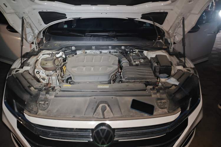 Used Volkswagen FAW-Volkswagen CC 2023 380TSI Striking Edition Engine Bay