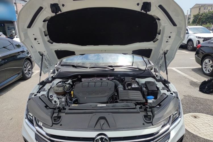 Used Volkswagen FAW-Volkswagen CC 2023 380TSI Striking Edition Engine Bay