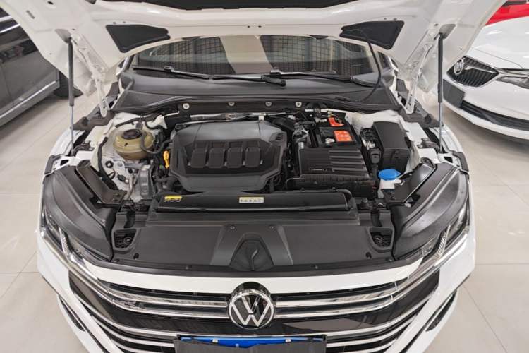 Used Volkswagen FAW-Volkswagen CC 2023 330TSI Ignite Edition Engine Bay