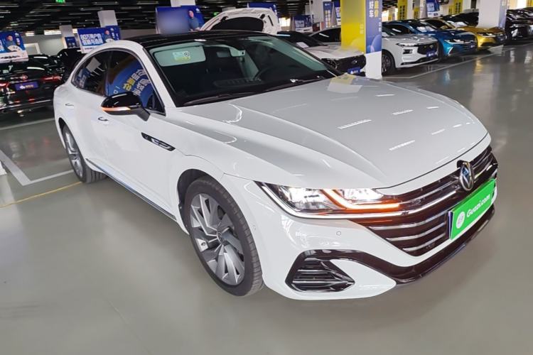 Used Volkswagen FAW-Volkswagen CC 2023 380TSI Striking Edition Exterior 1