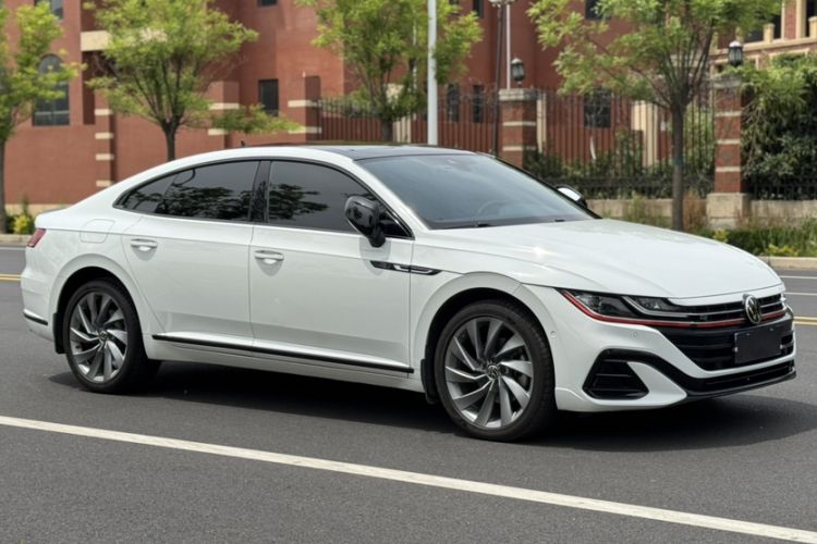 Used Volkswagen FAW-Volkswagen CC 2023 380TSI Striking Edition Exterior 1
