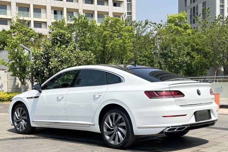 Used Volkswagen FAW-Volkswagen CC 2023 380TSI Striking Edition Exterior 2