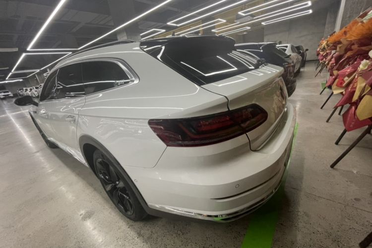 Used Volkswagen FAW-Volkswagen CC 2023 Hunting Vehicle 380TSI Hunter's Heart Edition Exterior 2