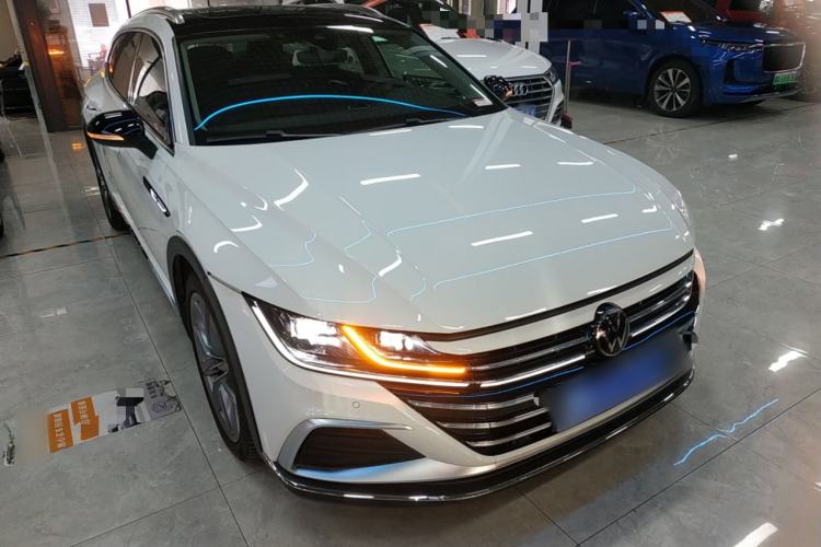Used Volkswagen FAW-Volkswagen CC 2023 Hunting Vehicle 380TSI Hunter's Heart Edition Exterior 2