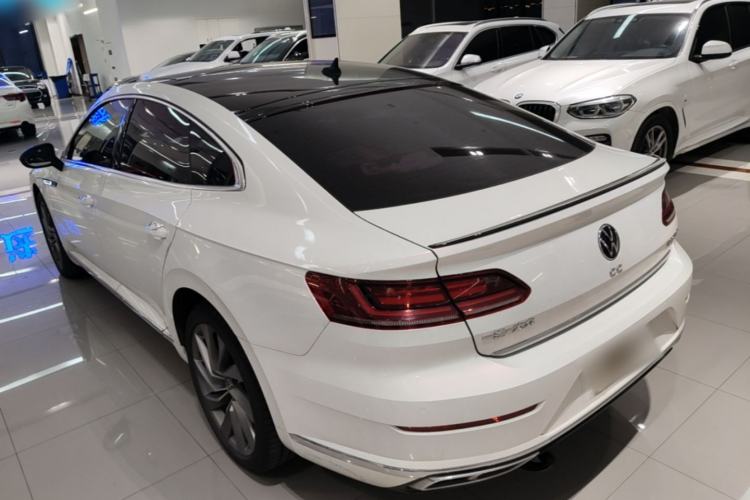 Used Volkswagen FAW-Volkswagen CC 2023 380TSI Striking Edition Exterior 2