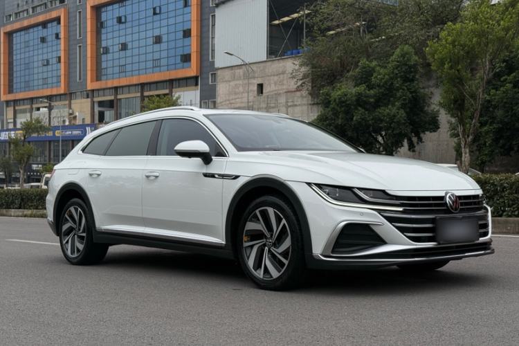 Used Volkswagen FAW-Volkswagen CC 2023 Adventure Vehicle 330TSI Hunter Vision Edition Exterior 2