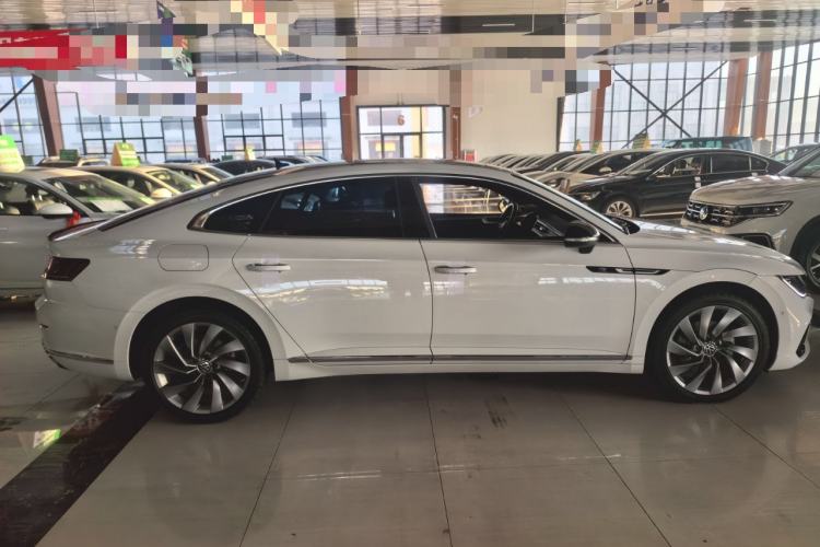 Used Volkswagen FAW-Volkswagen CC 2023 380TSI Striking Edition Exterior 2