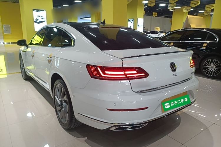 Used Volkswagen FAW-Volkswagen CC 2023 380TSI Striking Edition Exterior 2