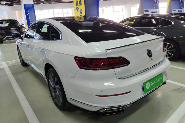 Used Volkswagen FAW-Volkswagen CC 2023 380TSI Striking Edition Exterior 2