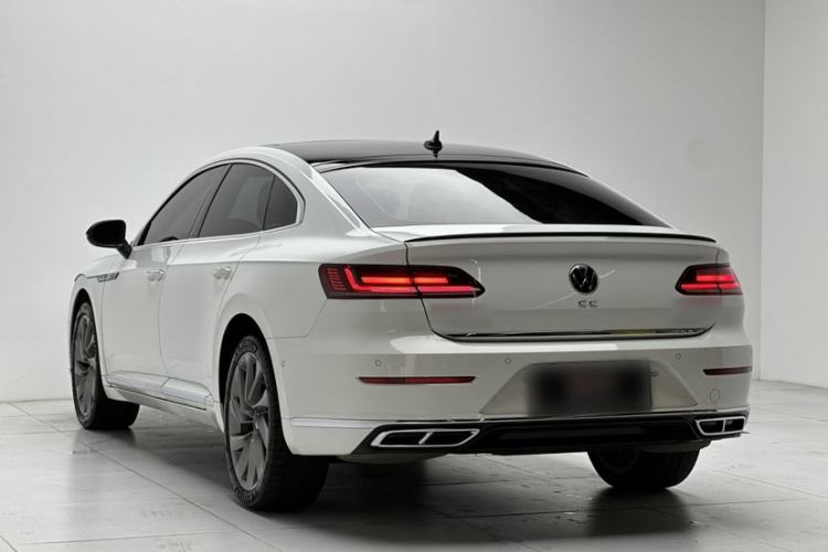 Used Volkswagen FAW-Volkswagen CC 2023 380TSI Striking Edition Exterior 2