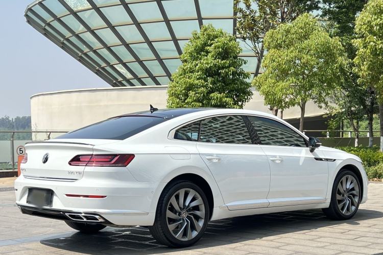 Used Volkswagen FAW-Volkswagen CC 2023 380TSI Striking Edition Exterior 3