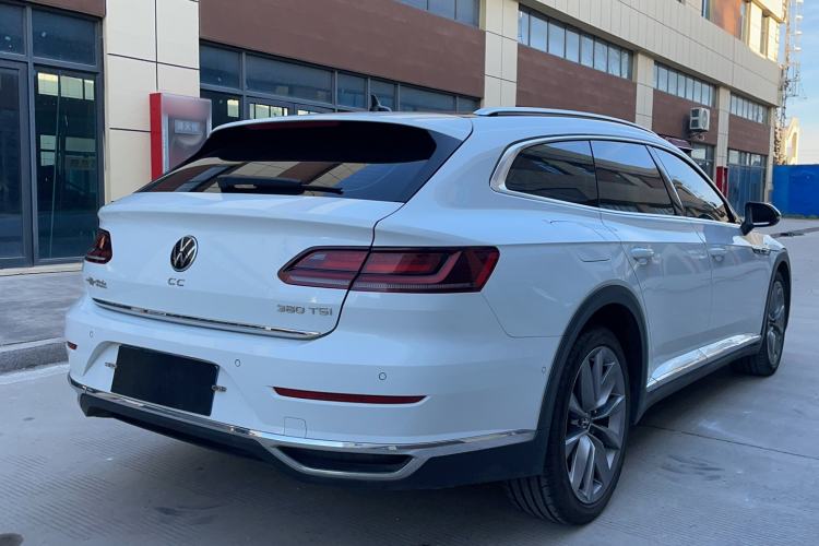 Used Volkswagen FAW-Volkswagen CC 2023 Hunting Vehicle 380TSI Hunter's Heart Edition Exterior 3