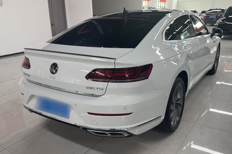 Used Volkswagen FAW-Volkswagen CC 2023 380TSI Striking Edition Exterior 3