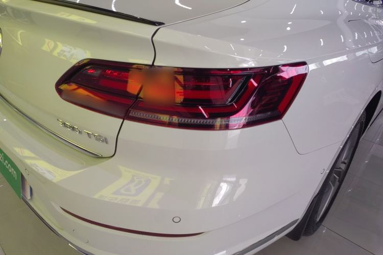 Used Volkswagen FAW-Volkswagen CC 2023 380TSI Striking Edition Exterior 3