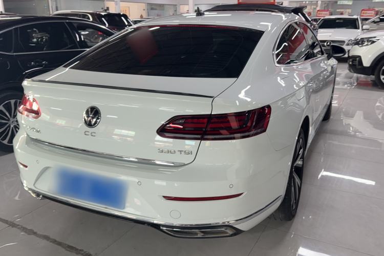Used Volkswagen FAW-Volkswagen CC 2023 330TSI Ignite Edition Exterior 3