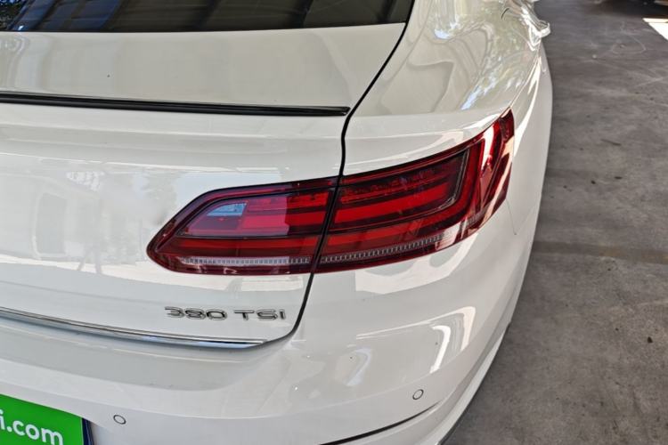 Used Volkswagen FAW-Volkswagen CC 2023 380TSI Striking Edition Exterior 3