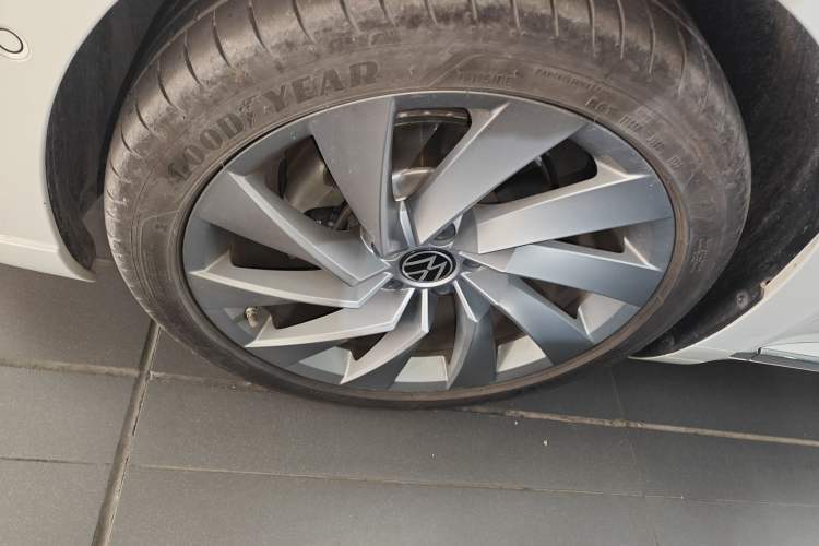 Used Volkswagen FAW-Volkswagen CC 2023 380TSI Striking Edition Exterior 4