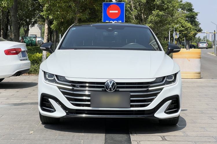Used Volkswagen FAW-Volkswagen CC 2023 380TSI Striking Edition Exterior 4