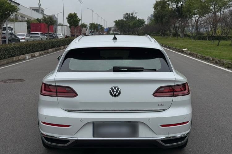 Used Volkswagen FAW-Volkswagen CC 2023 Adventure Vehicle 330TSI Hunter Vision Edition Exterior 5