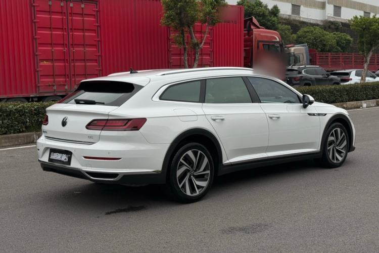 Used Volkswagen FAW-Volkswagen CC 2023 Adventure Vehicle 330TSI Hunter Vision Edition Exterior 6